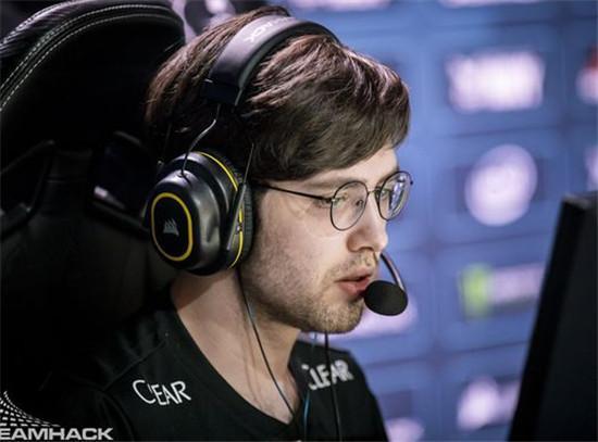 WBG调侃外媒不看好自己：我忘不了这个 只有一个人支持我