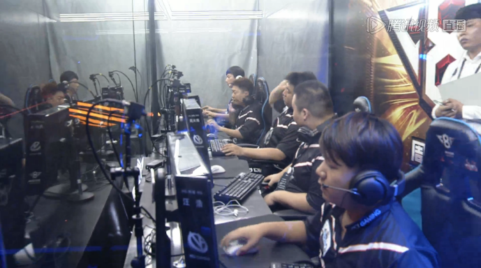 广州TTG官方发博：感谢各位粉丝的一路支持，未来我们也会继续加油