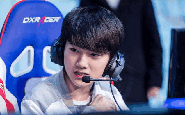 LOL官方回顾上周TOP5： JackeyLove 两次上榜，Crisp Riel表现惊艳