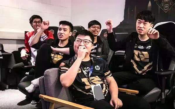 Falcons 输给了 FURIA Esports ，正在离开 FISSURE Playground 2