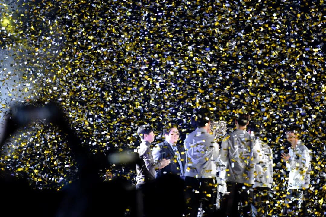 外媒爆LCS战队大名单：DRX冠军打野加盟TL，大师兄复出重聚比尔森